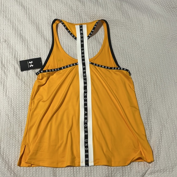 Womens Medium Under Armour tank top - Picture 3 of 4